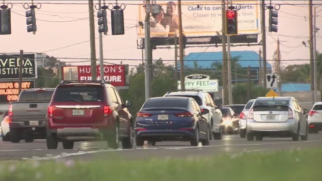 Note saves woman's life after threat with a gun